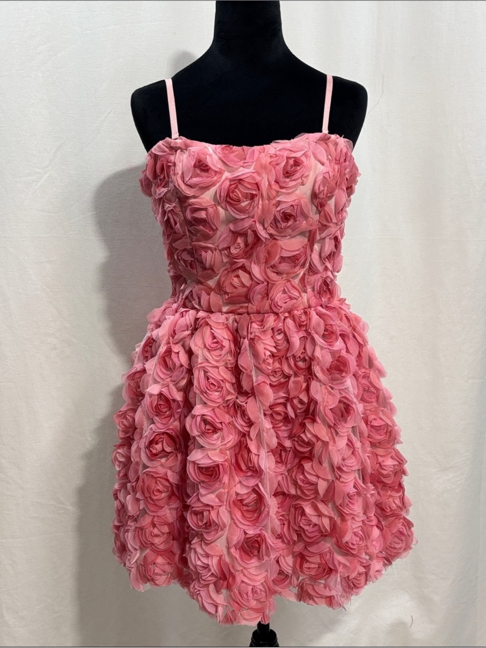 Dress the Population Sasha 3D Rosette Pink Rosette Mini adjust/removable Straps
